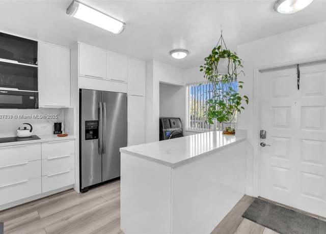 Property at 9525 Weldon Cir Unit H305, Tamarac, FL 33321, 2 beds, 2 baths