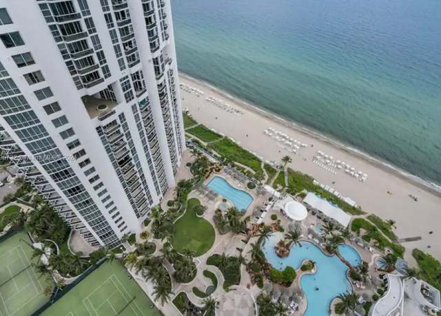 Property at 18001 Collins Ave #1204, Sunny Isles Beach, FL 33160, 1 bath