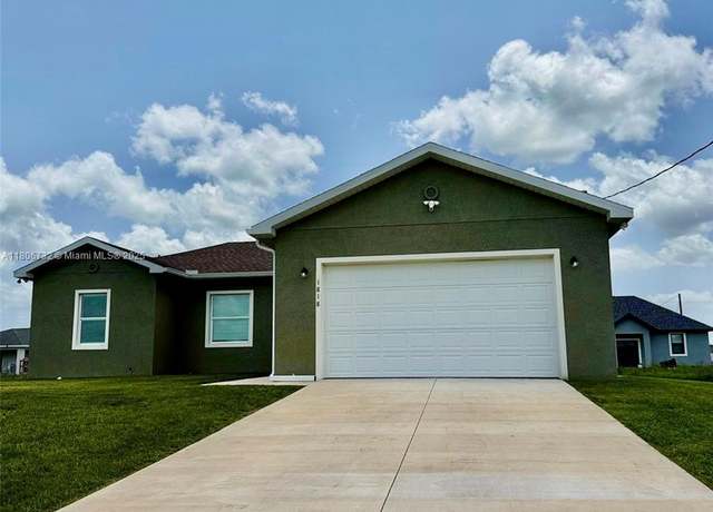 Property at 1818 Inwood Rd, La Belle, FL 33935, 4 beds, 2 baths