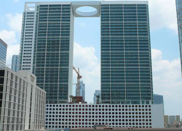 Property at 55 SE 6th St #2904, Miami, FL 33131, 1 bed, 1 bath