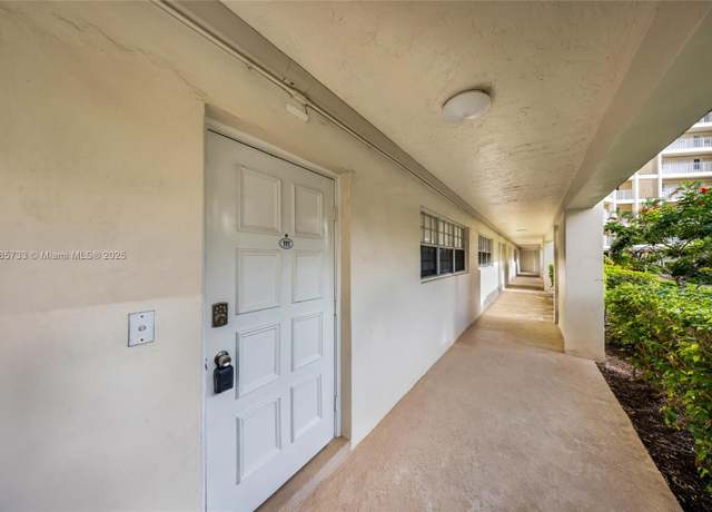 Property at Undisclosed address, Pompano Beach, FL 33069, 2 beds, 2 baths