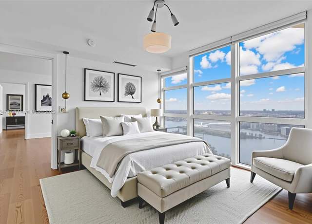 Property at 50 Biscayne Blvd #4008, Miami, FL 33132, 2 beds, 2 baths