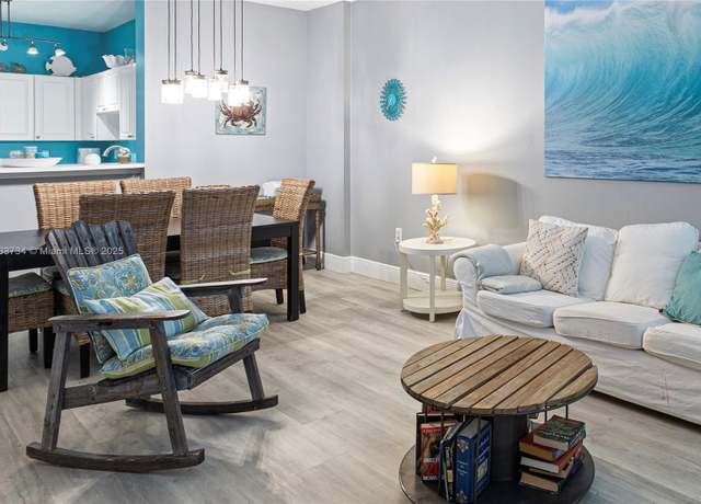 Property at 651 Okeechobee Blvd #202, West Palm Beach, FL 33401, 2 beds, 1 bath