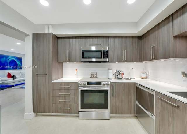Property at 2812 N 46th Ave Unit G273, Hollywood, FL 33021, 1 bed, 1.5 baths