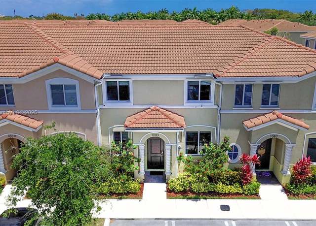 Property at 1083 SE 23rd Ter, Homestead, FL 33035, 3 beds, 2.5 baths
