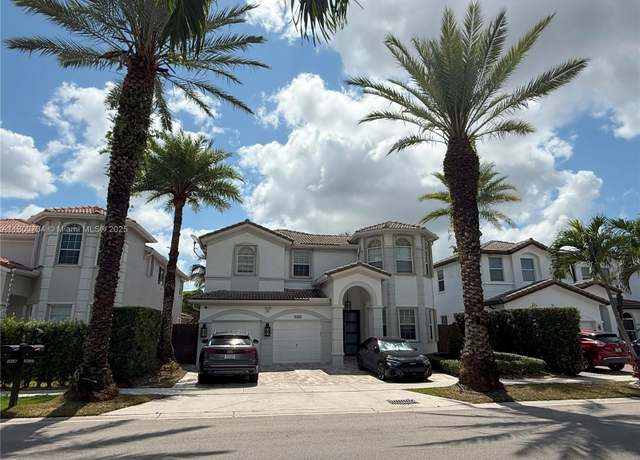 Property at 8389 NW 115th Ct, Doral, FL 33178, 5 beds, 4.5 baths
