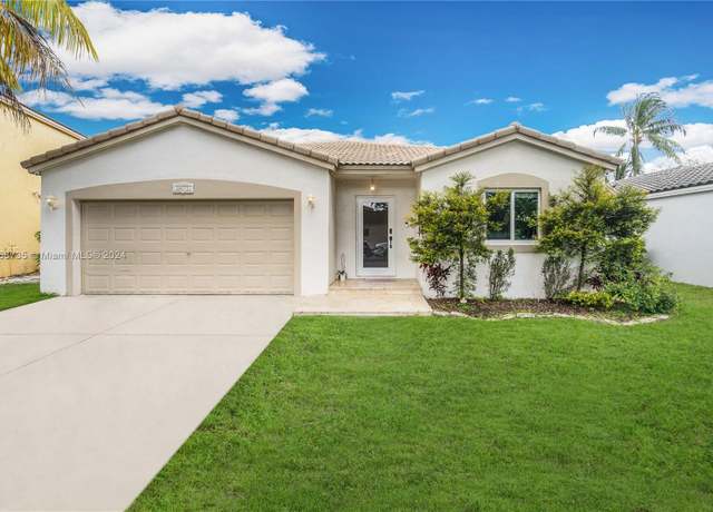Property at 2472 SW 106th Ave, Miramar, FL 33025, 4 beds, 2 baths
