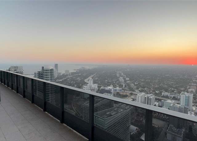 Property at 1000 Brickell Plz Unit UPH6204, Miami, FL 33131, 3 beds, 4.5 baths