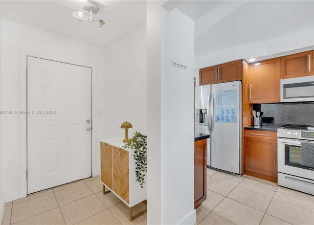 Property at 1750 NE 191st St Unit 202-1, Miami, FL 33179, 2 beds, 2 baths