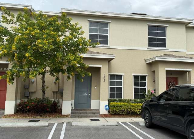 Property at 552 NE 5th St #552, Florida City, FL 33034, 2 beds, 2.5 baths