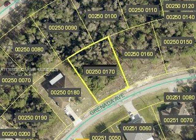 Property at 806 Grenada Ave, Lehigh Acres, FL 33974