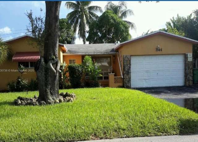 Property at 7644 Biltmore Blvd, Miramar, FL 33023, 3 beds, 2 baths