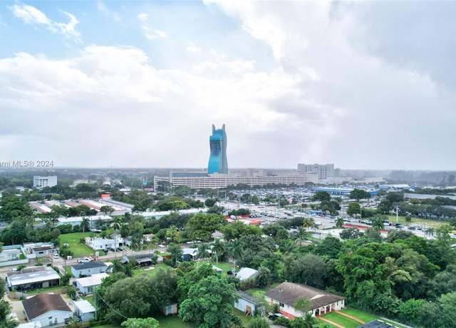 Property at 4381 SW 51st St, Dania Beach, FL 33314, 2 beds, 1 bath
