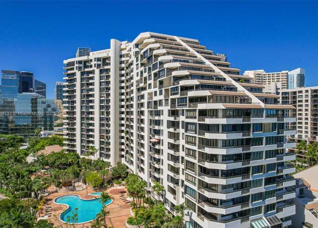Property at 520 Brickell Key Dr Unit A714, Miami, FL 33131, 2 beds, 2.5 baths