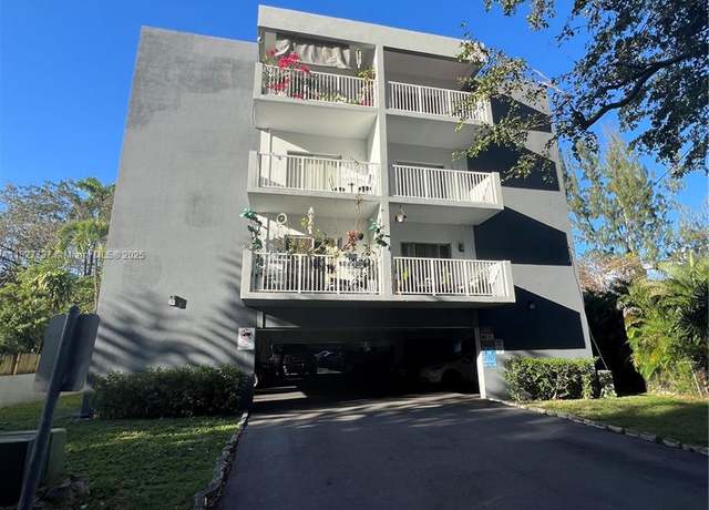 Property at 645 NE 121st St #404, North Miami, FL 33161, 1 bed, 1 bath