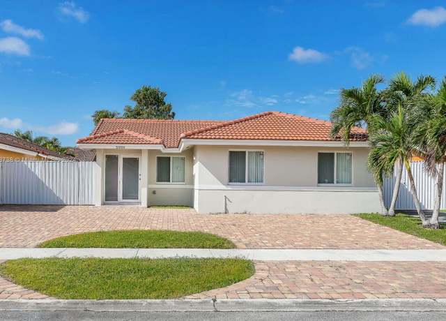 Property at 5930 SW 147th Ct, Miami, FL 33193, 4 beds, 3 baths