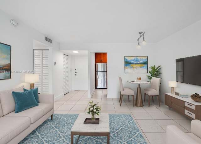 Property at 7715 SW 86th St Unit A2-106, Miami, FL 33143, 2 beds, 1 bath