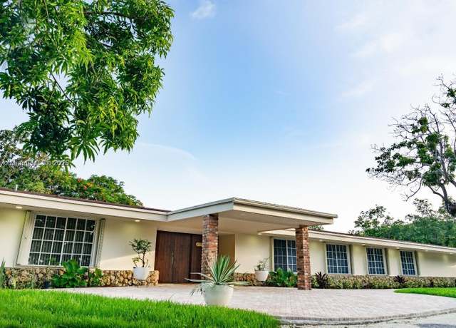Property at 21601 SW 154th Ave, Miami, FL 33170, 5 beds, 6.5 baths