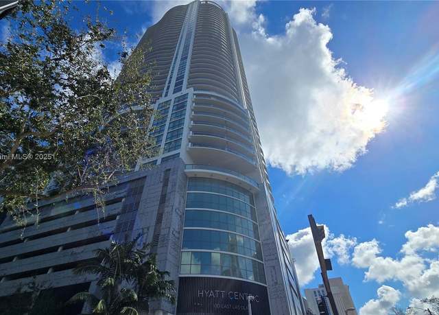 Property at 100 E Las Olas Blvd #2202, Fort Lauderdale, FL 33301, 2 beds, 2.5 baths