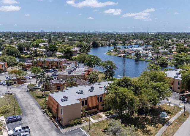 Property at 1541 NW 92nd Ave #186, Pembroke Pines, FL 33024, 3 beds, 2.5 baths