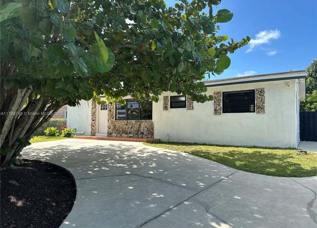Property at 14380 SW 296th St, Homestead, FL 33033, 3 beds, 1 bath