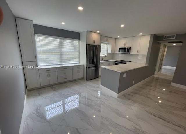 Property at 212 N Oakridge N #212, Deerfield Beach, FL 33442, 2 beds, 2 baths