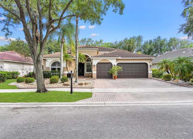 Property at 1326 Ginger Cir, Weston, FL 33326, 5 beds, 3 baths