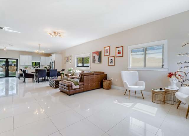 Property at 6470 SW 33rd St, Miami, FL 33155, 4 beds, 3 baths