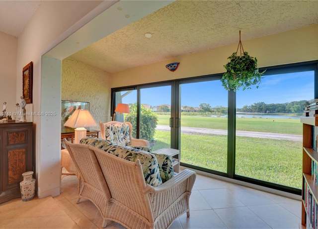 Property at 8406 NW 78th Ct, Tamarac, FL 33321, 2 beds, 2 baths