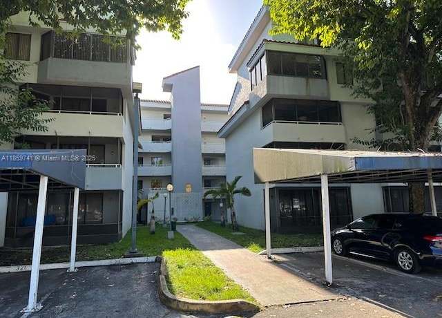 Property at 8275 SW 152nd Ave Unit D-308, Miami, FL 33193, 2 beds, 1 bath