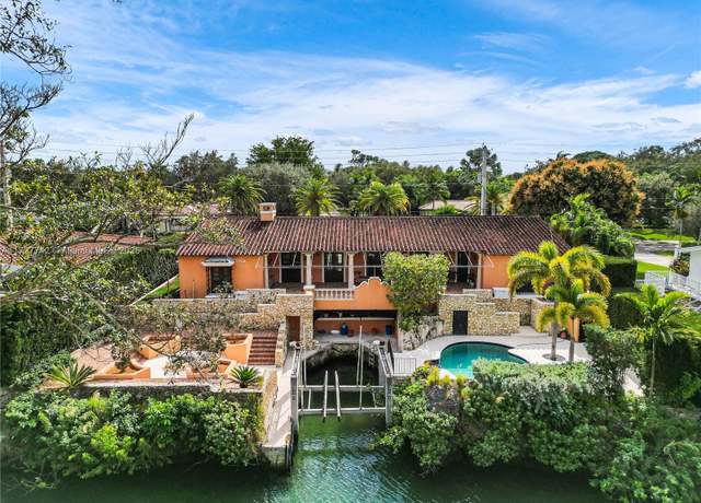 Property at 1181 S Alhambra Cir, Coral Gables, FL 33146, 4 beds, 3.5 baths