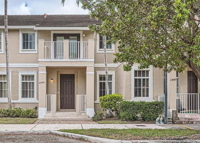Property at 13945 SW 279th Ln, Homestead, FL 33032, 3 beds, 2.5 baths