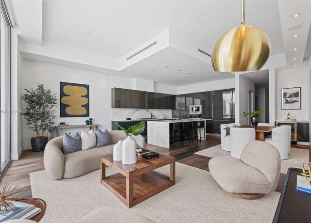 Property at 3300 NE 188th St Unit UPH12 + Rooftop, Aventura, FL 33180, 3 beds, 4.5 baths