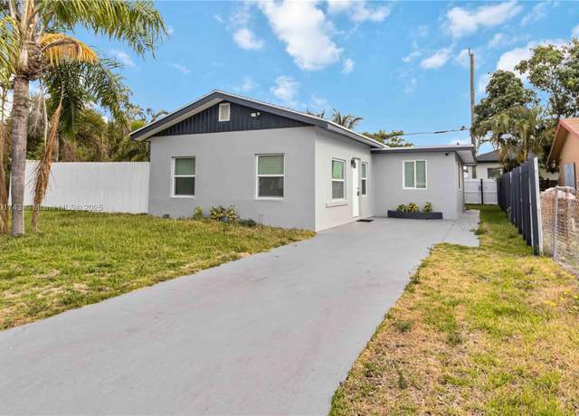 Property at 1199 Highland Rd, Lake Worth, FL 33462, 3 beds, 2 baths