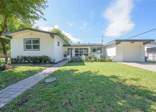 Property at 9450 Martinique Dr, Cutler Bay, FL 33189, 3 beds, 2 baths
