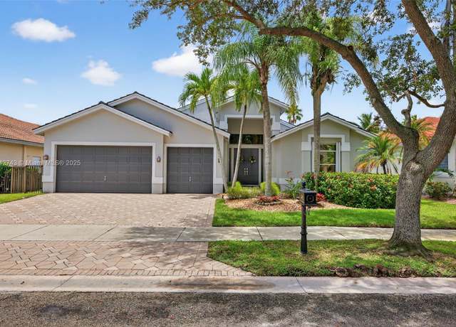 Property at 1347 Ginger Cir, Weston, FL 33326, 4 beds, 3 baths