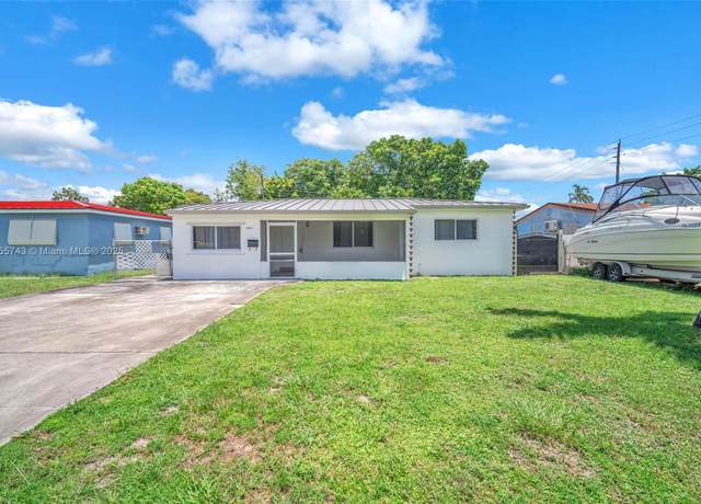 Property at 3241 SW 66th Ave, Miramar, FL 33023, 3 beds, 2 baths