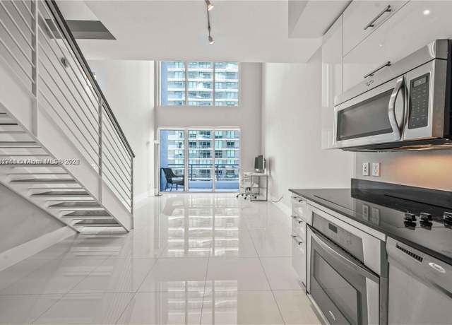 Property at 60 SW 13th St #3618, Miami, FL 33130, 2 beds, 2.5 baths