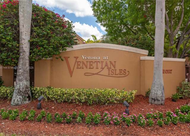 Property at 3165 SW 153rd Ave #3165, Miami, FL 33185, 3 beds, 2.5 baths