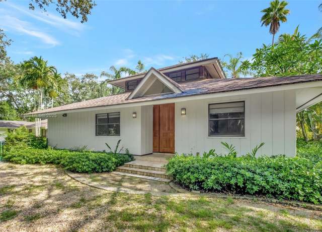 Property at 6910 SW 71st Ct, Miami, FL 33143, 4 beds, 3 baths