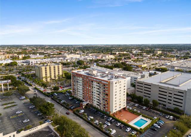 Property at 4675 W 18th Ct #401, Hialeah, FL 33012, 2 beds, 2 baths