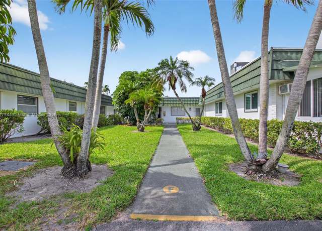Property at 132 Waterford F, Delray Beach, FL 33446, 2 beds, 2 baths