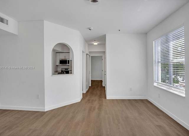 Property at 747 Michigan Ave #204, Miami Beach, FL 33139, 1 bed, 1 bath