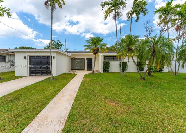 Property at 17761 SW 113th Ct, Miami, FL 33157, 3 beds, 2 baths