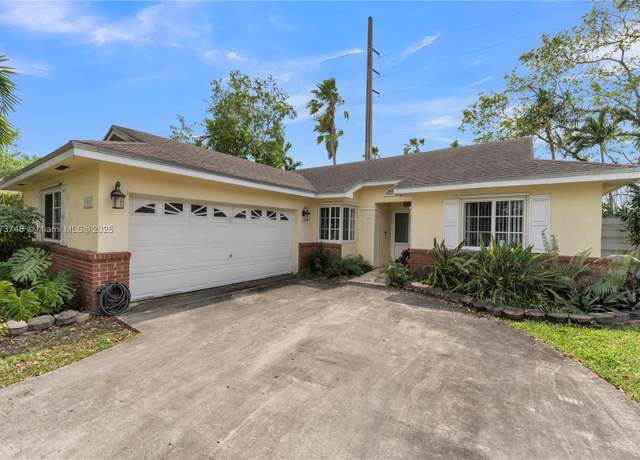Property at 13878 SW 151 Ln, Miami, FL 33186, 3 beds, 2 baths