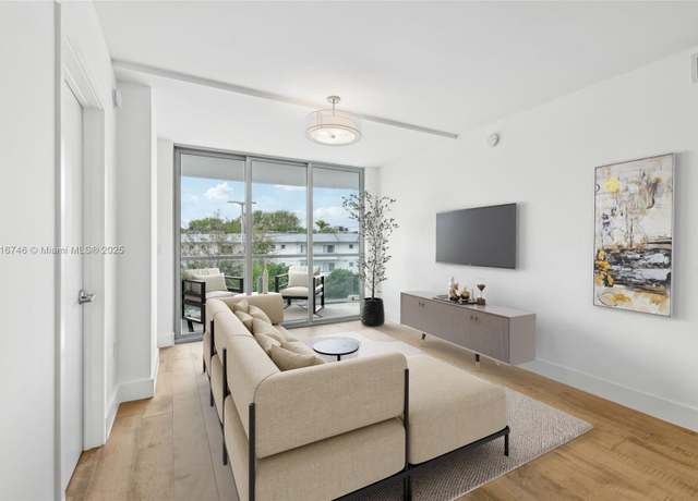 Property at 13800 Highland Dr #202, North Miami Beach, FL 33181, 2 beds, 2 baths