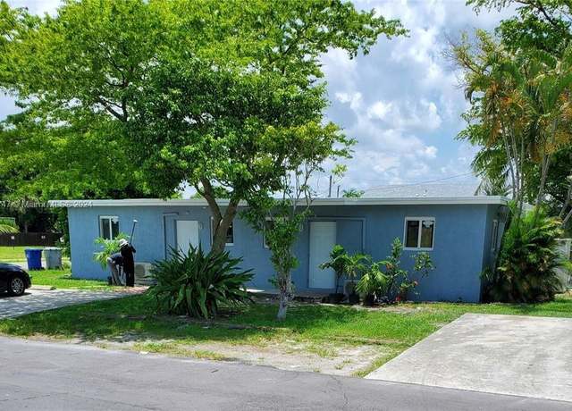 Property at 2301 NW 4th St, Pompano Beach, FL 33069, 6 beds, 3 baths
