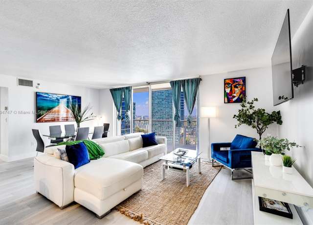Property at 1200 Brickell Bay Dr #2923, Miami, FL 33131, 2 beds, 2 baths