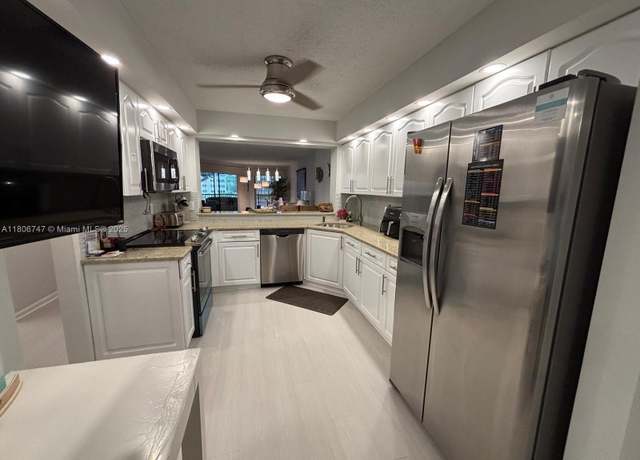 Property at 7443 Fairfax Dr #208, Tamarac, FL 33321, 2 beds, 2 baths