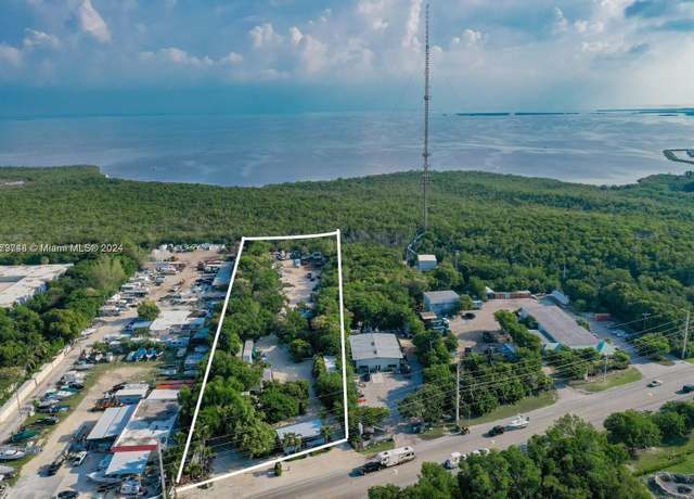 Property at 86560 Overseas Hwy, Islamorada, FL 33036